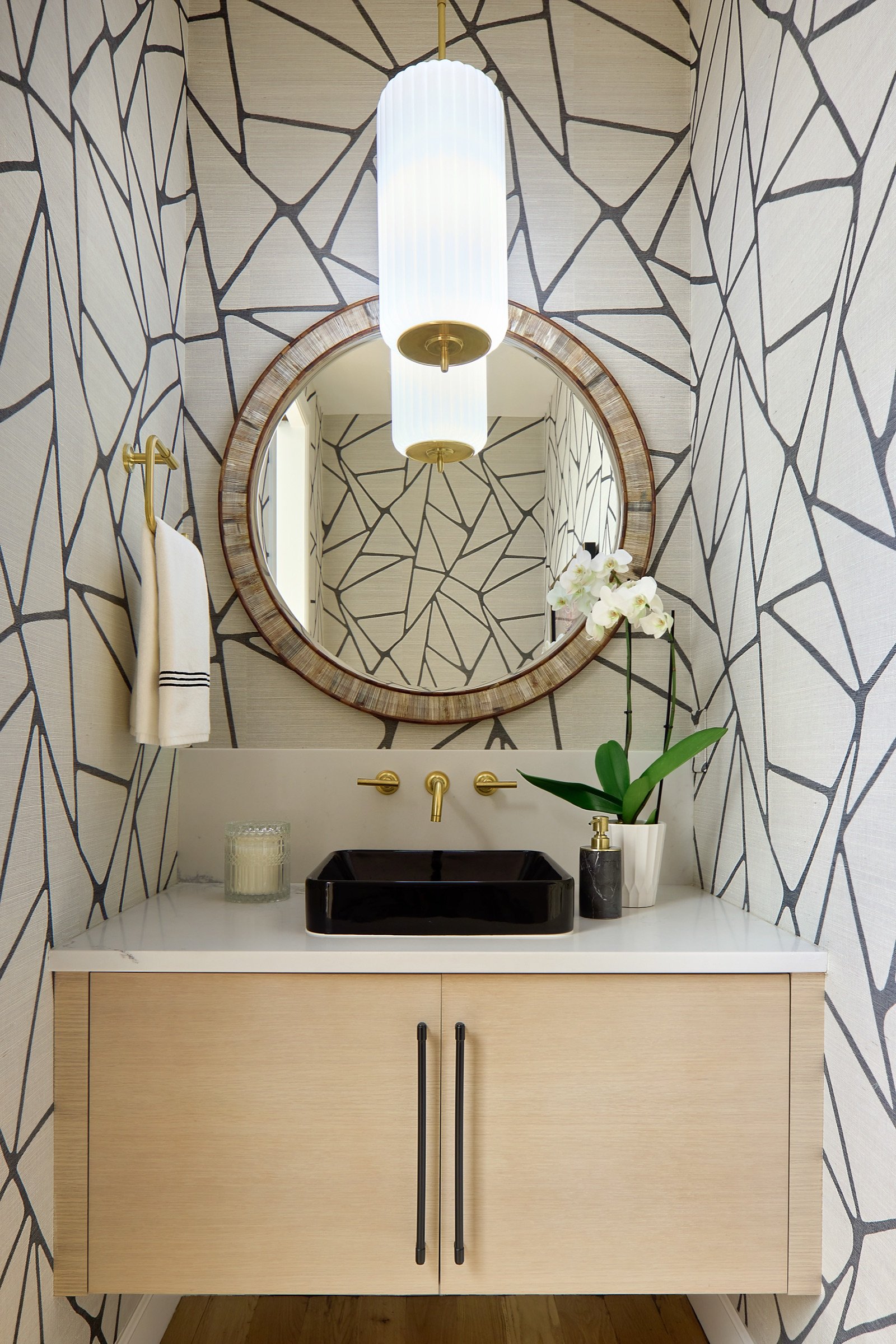 Styled shelves and layered decor from an E+E Design Consulting project